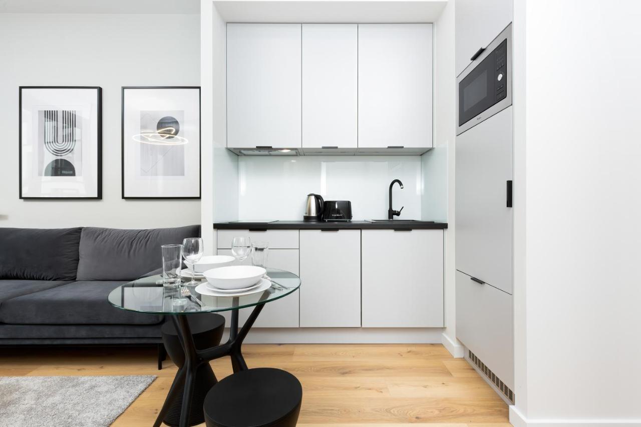 Apartments Browary Warszawskie By Noclegi Renters Varsovie Extérieur photo
