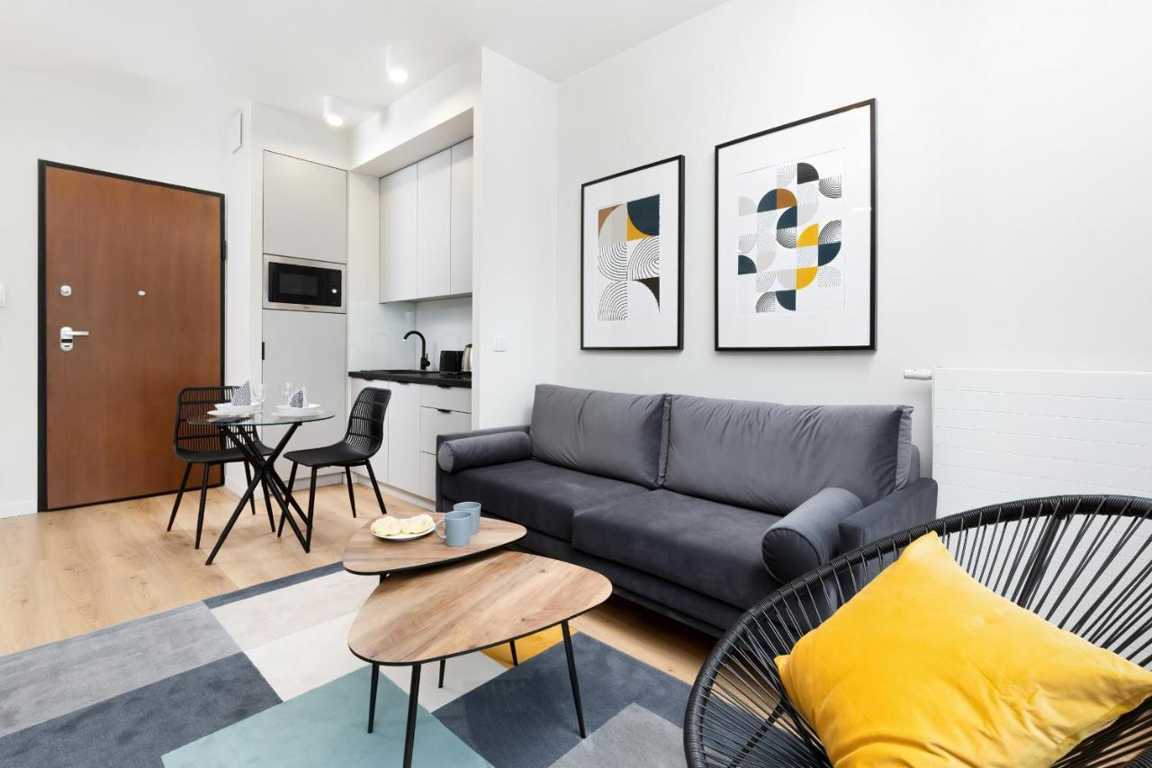 Apartments Browary Warszawskie By Noclegi Renters Varsovie Extérieur photo