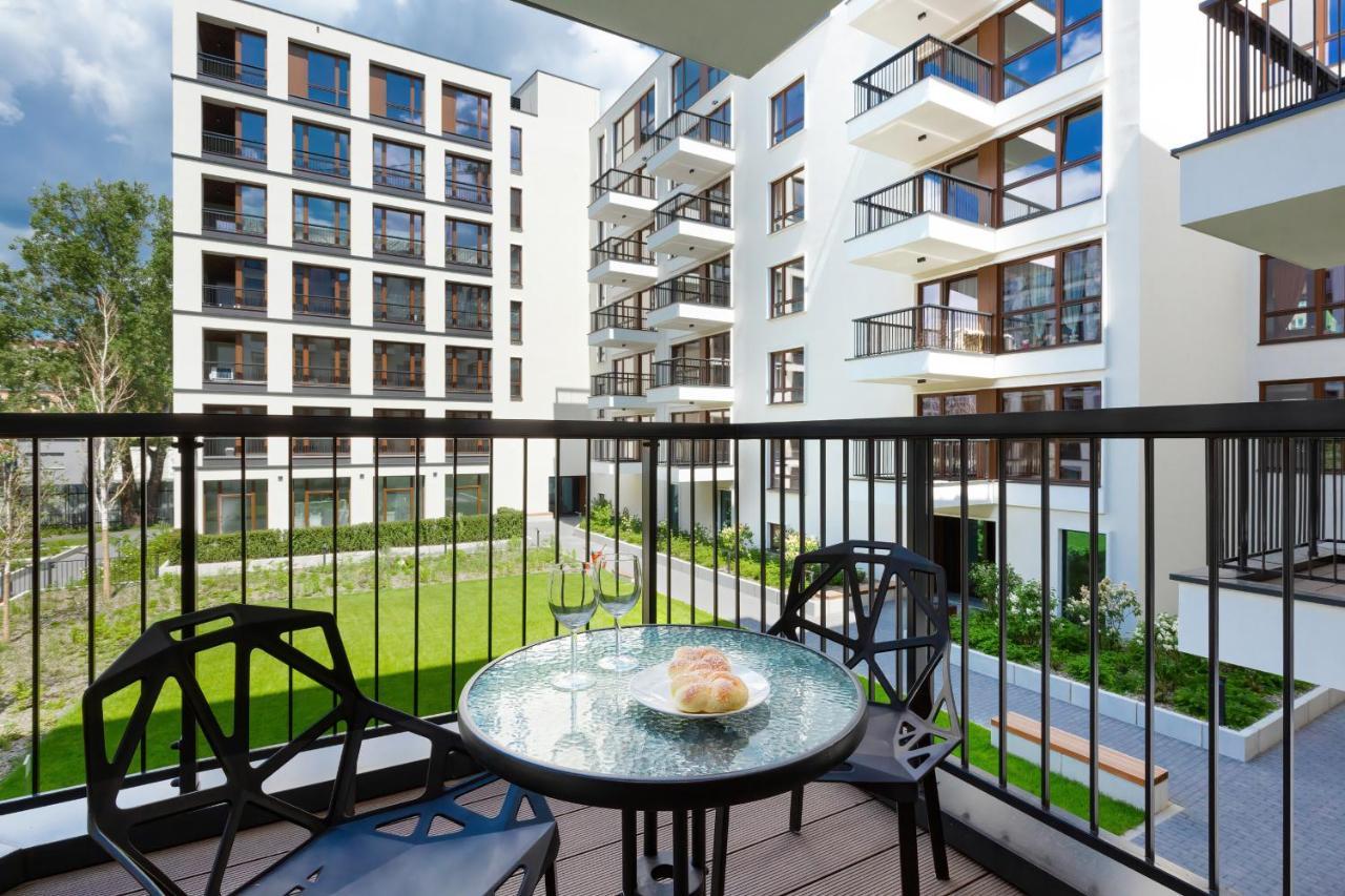 Apartments Browary Warszawskie By Noclegi Renters Varsovie Extérieur photo