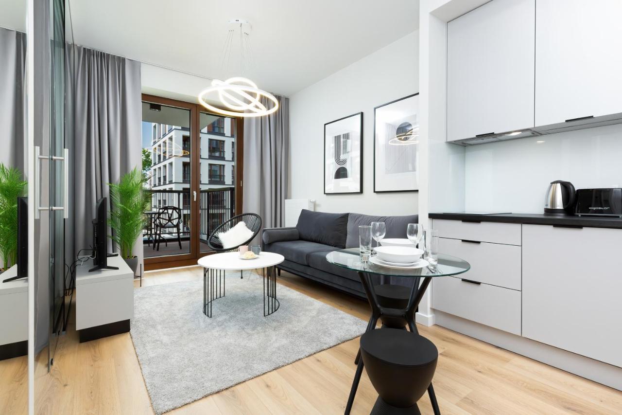 Apartments Browary Warszawskie By Noclegi Renters Varsovie Extérieur photo