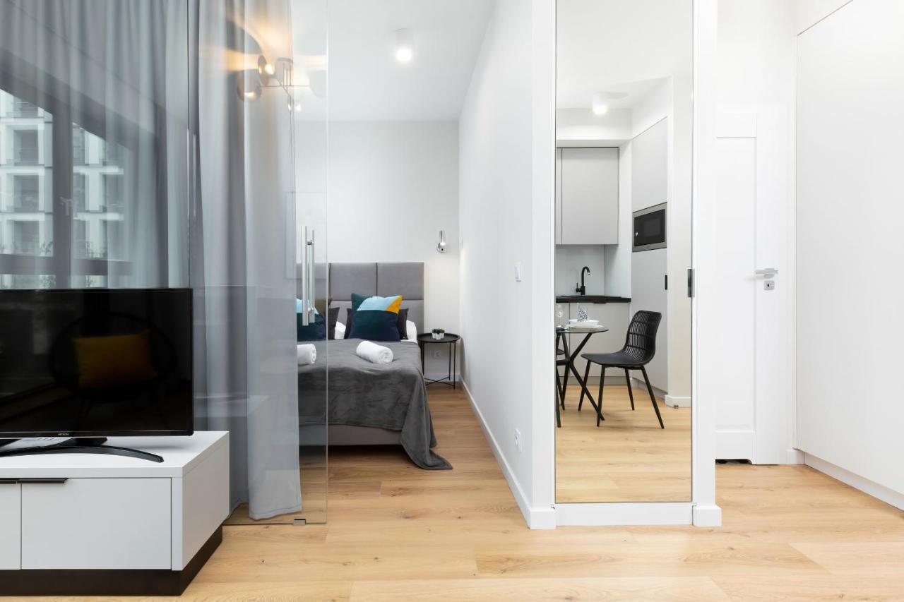 Apartments Browary Warszawskie By Noclegi Renters Varsovie Extérieur photo