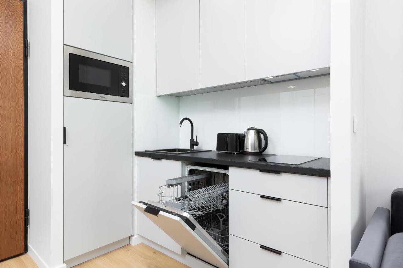 Apartments Browary Warszawskie By Noclegi Renters Varsovie Extérieur photo